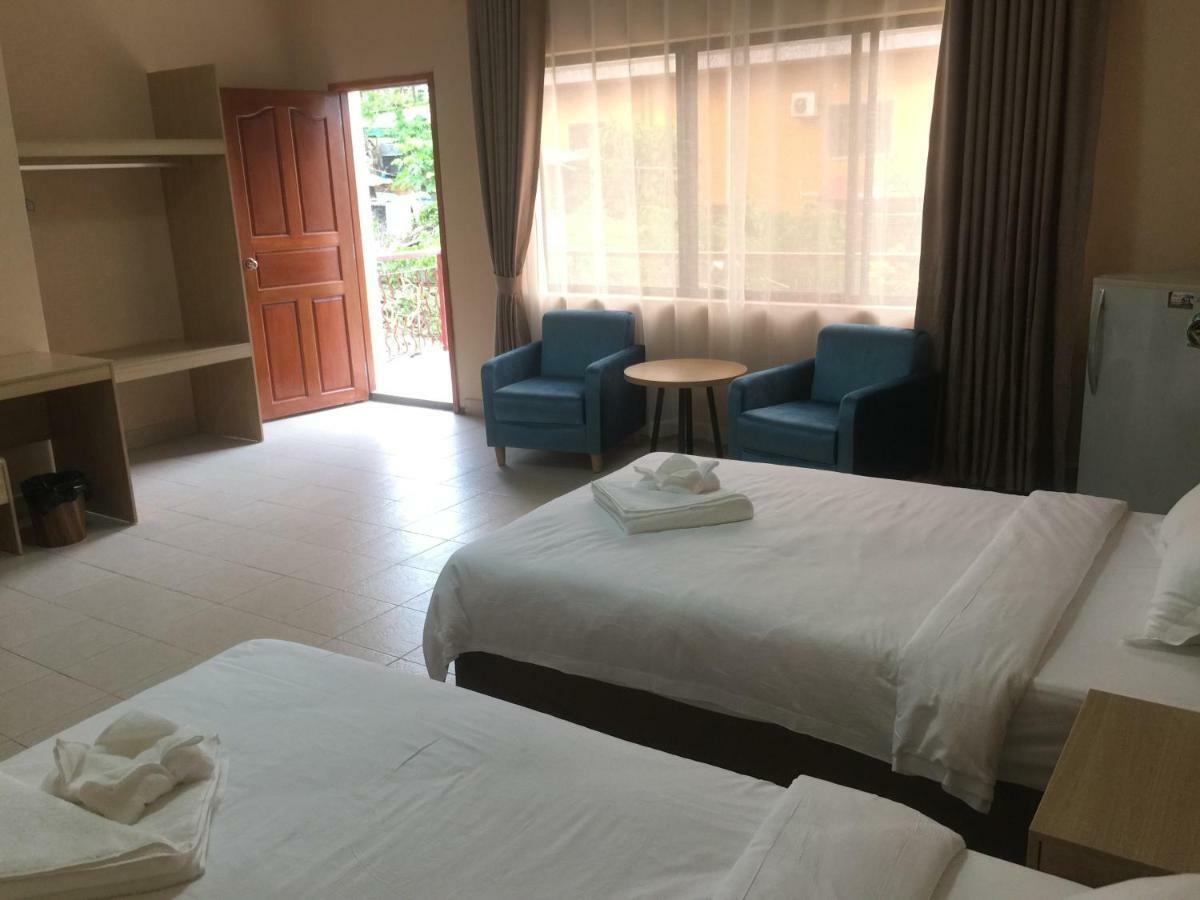 Golden Rooster Hotel Sihanoukville Ngoại thất bức ảnh